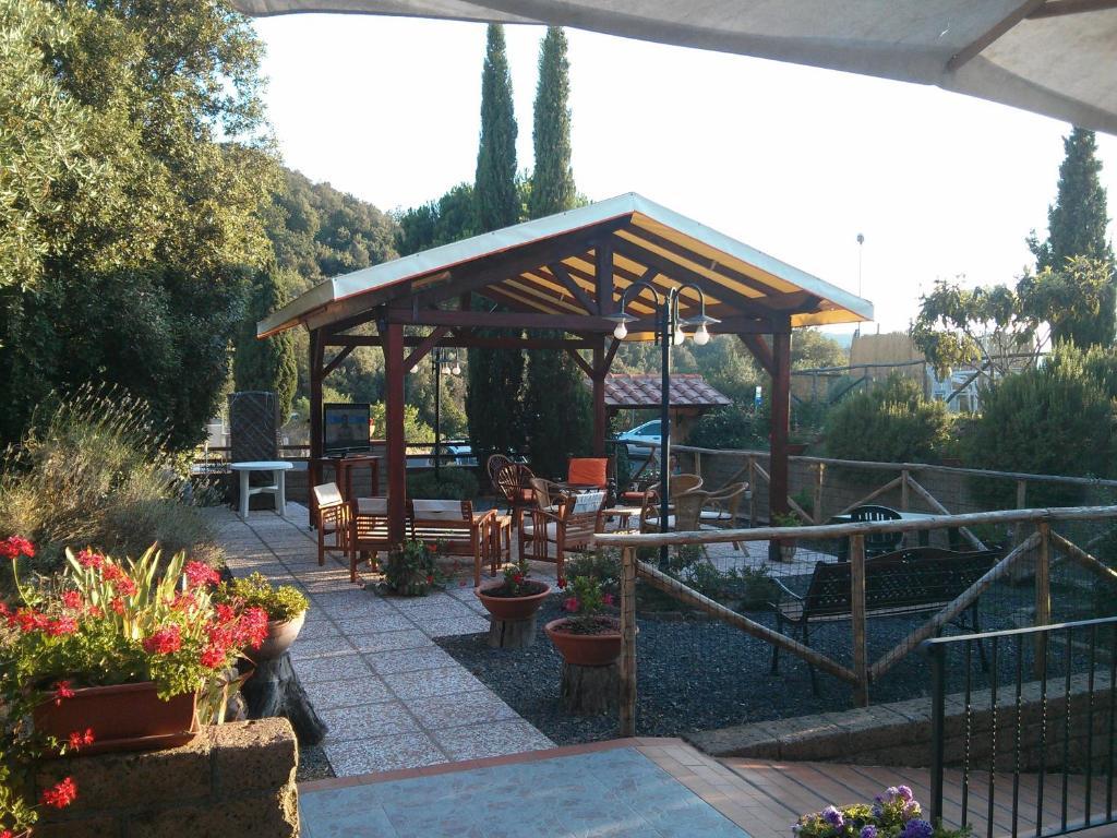Locanda Mossa Dei Barbari Buriano  Exterior foto
